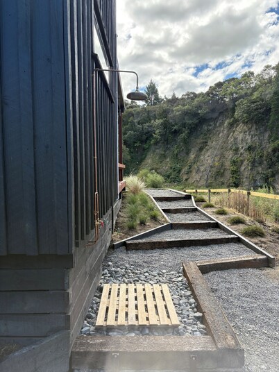 Mangatutu Fishing Hut