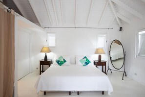 6 chambres, fer et planche à repasser, Wi-Fi, draps fournis