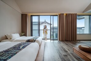 Design-Villa, 4 Schlafzimmer, Balkon, Blick auf den Innenhof | Kostenloses WLAN