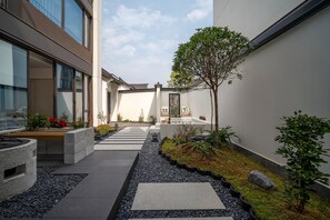 Design Villa, Multiple Bedrooms, Balcony, Courtyard View | Terrace/patio
