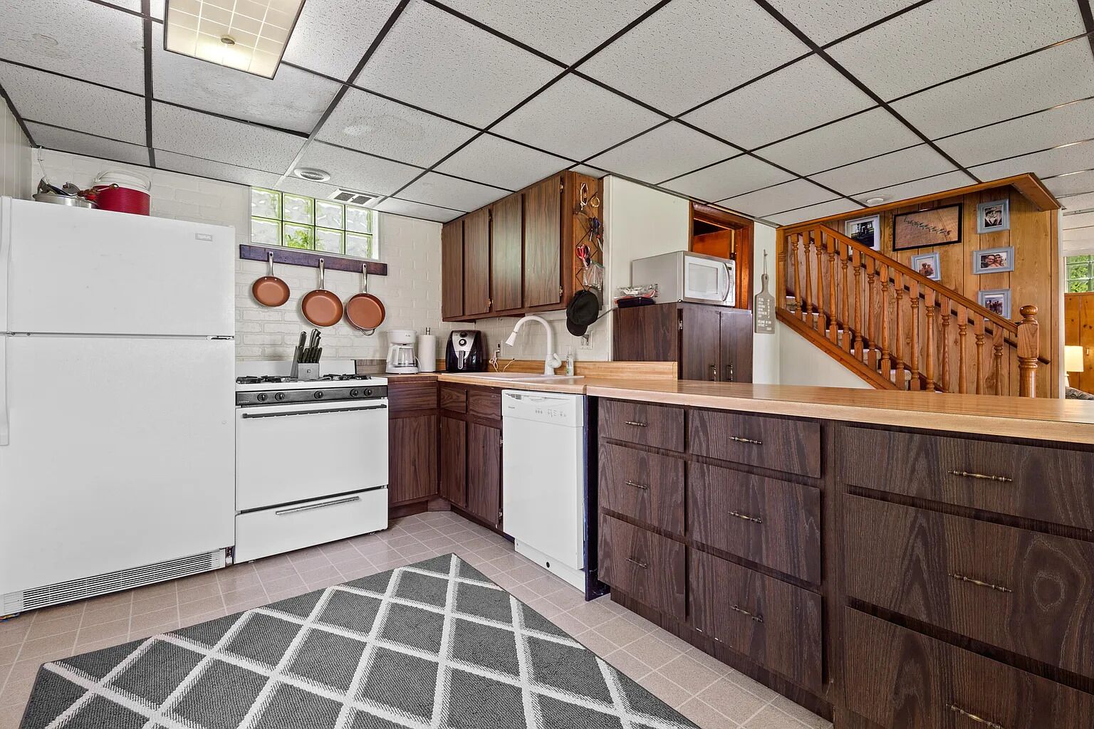 Mikrobølgeovn, ovn, kogeplade, opvaskemaskine