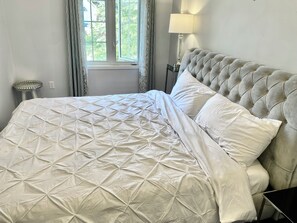 1 室のベッドルーム、WiFi、ベッドシーツ