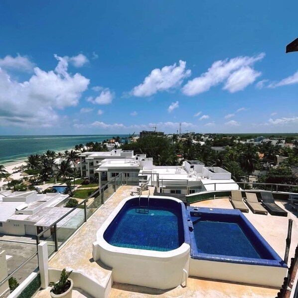 Luxury Condo, Ocean View | Terrace/patio