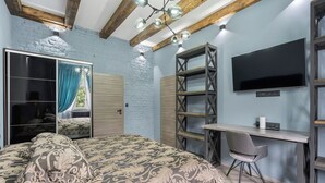 Unclassified image, 5 of 24, button - Carlsbad Suites by Interhome (Carlsbad)