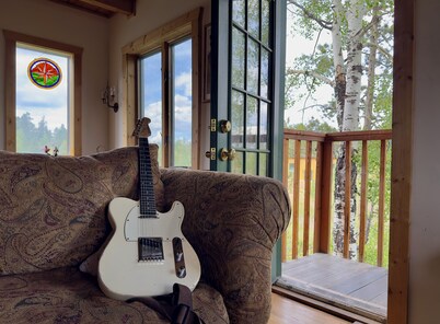 Spacious 4-Story Mountain Cabin in Fraser - Hot Tub + Pet-Friendly Retreat