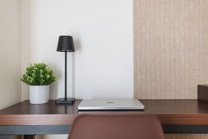 Family Room, Balcony, City View | Pillowtop beds, laptop workspace, blackout drapes, iron/ironing board - b&Tengachaya (Osaka)