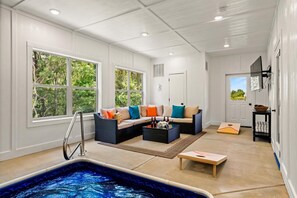 Interior - Dollywood Retreat • Heated Pool • Close to Parkway (Pigeon Forge)