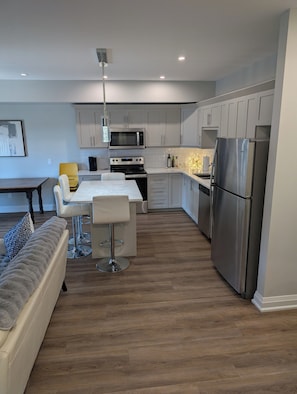 Microwave, stovetop, dishwasher