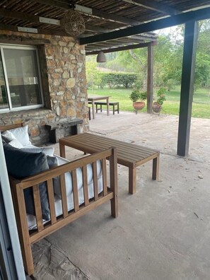 House, Garden View | Blackout curtains, iron/ironing board, free WiFi