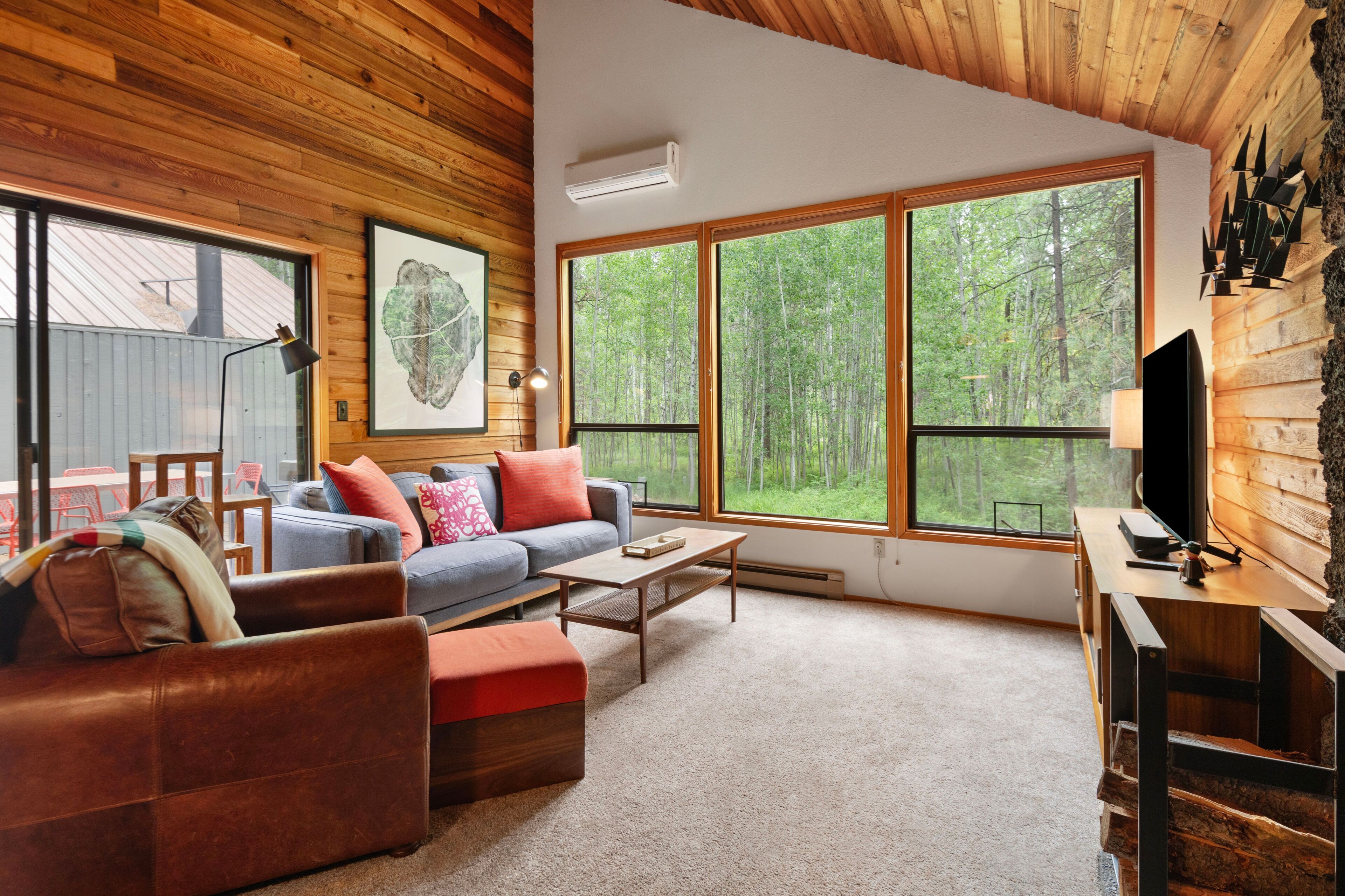 Cozy Cabin In The Heart Of Black Butte Ranch - Oregon