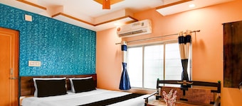 Hotel O Bolpur Central Railway Junction