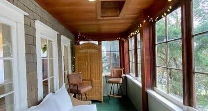 Heart of Eastsound-For couples!