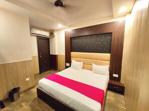 Chambre Double Deluxe, climatisation | Vue de la chambre