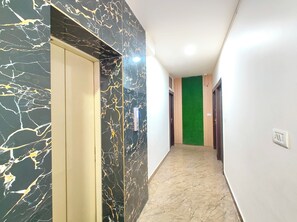 Elevator