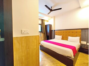 Chambre Double Deluxe, plusieurs lits, climatisation