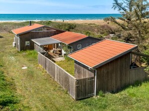 House | Bahagian luar