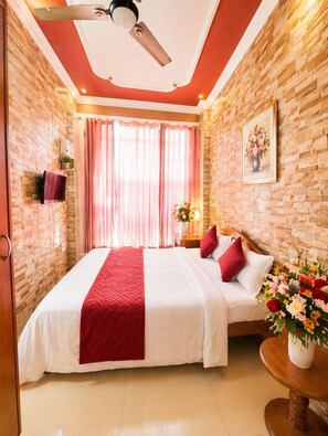 Classic Double Room, Air conditioning | Hypo-allergenic bedding, desk, soundproofing, free WiFi - A Top Rated Hotel Man-Galam Inn Lucknow (Lucknow)