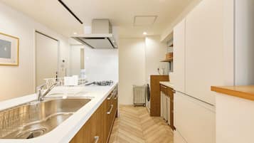 Comfort Apartment, Non Smoking | Private kitchen