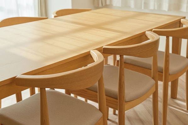 Appartement Confort, non-fumeur | Restauration dans la chambre