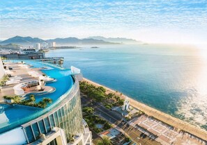 Vista para praia/oceano