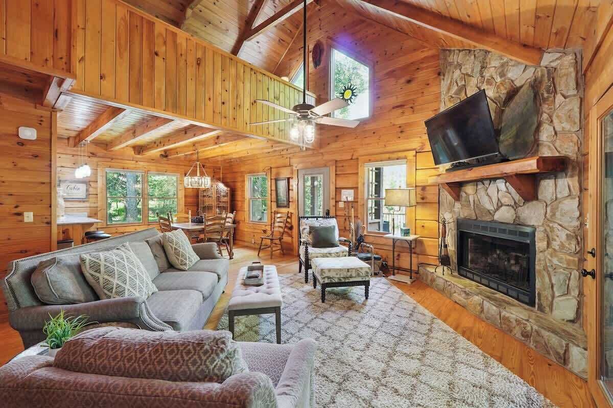 Televisor i llar de foc 