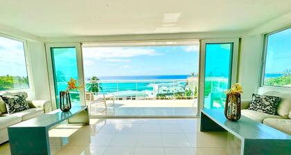 Luxury Suite Breathtaking Ocean View by DGM Resort at Vista Marina I