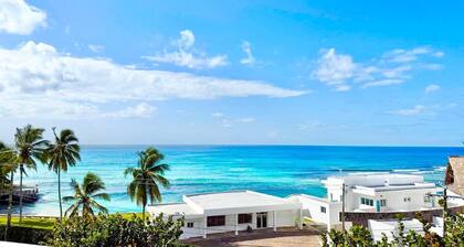 Luxury Suite Breathtaking Ocean View by DGM Resort at Vista Marina I