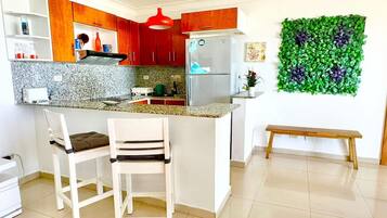 Fridge, microwave, oven, stovetop