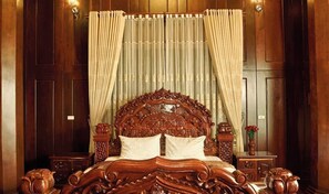 WiFi, bed sheets