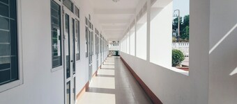 Hotel Raj Put Charbagh Lucknow