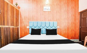 Double Room | Desk, free WiFi