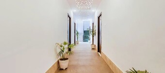 Hotel Raj Put Charbagh Lucknow