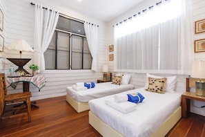 Basic Twin Room | Free WiFi