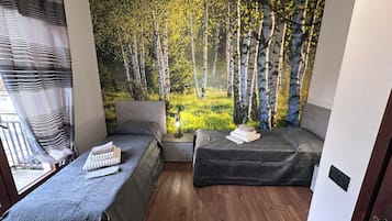 Departamento Deluxe, balcón, vista a la ciudad (Betulla) | Ropa de cama de alta calidad, edredón y camas con efecto memoria