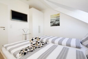 3 bedrooms, free WiFi - JACKET'S NEST Am Westkaap 3E (Borkum)