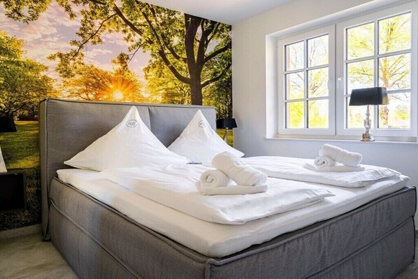 2 bedrooms, Internet