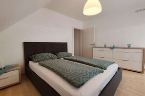 1 Schlafzimmer, Internetzugang, Bettwäsche