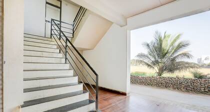 Cosy Stays Atthe Grand Somnath