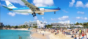 Prime Maho 1BR w/ Pool | Front Row to the Action!