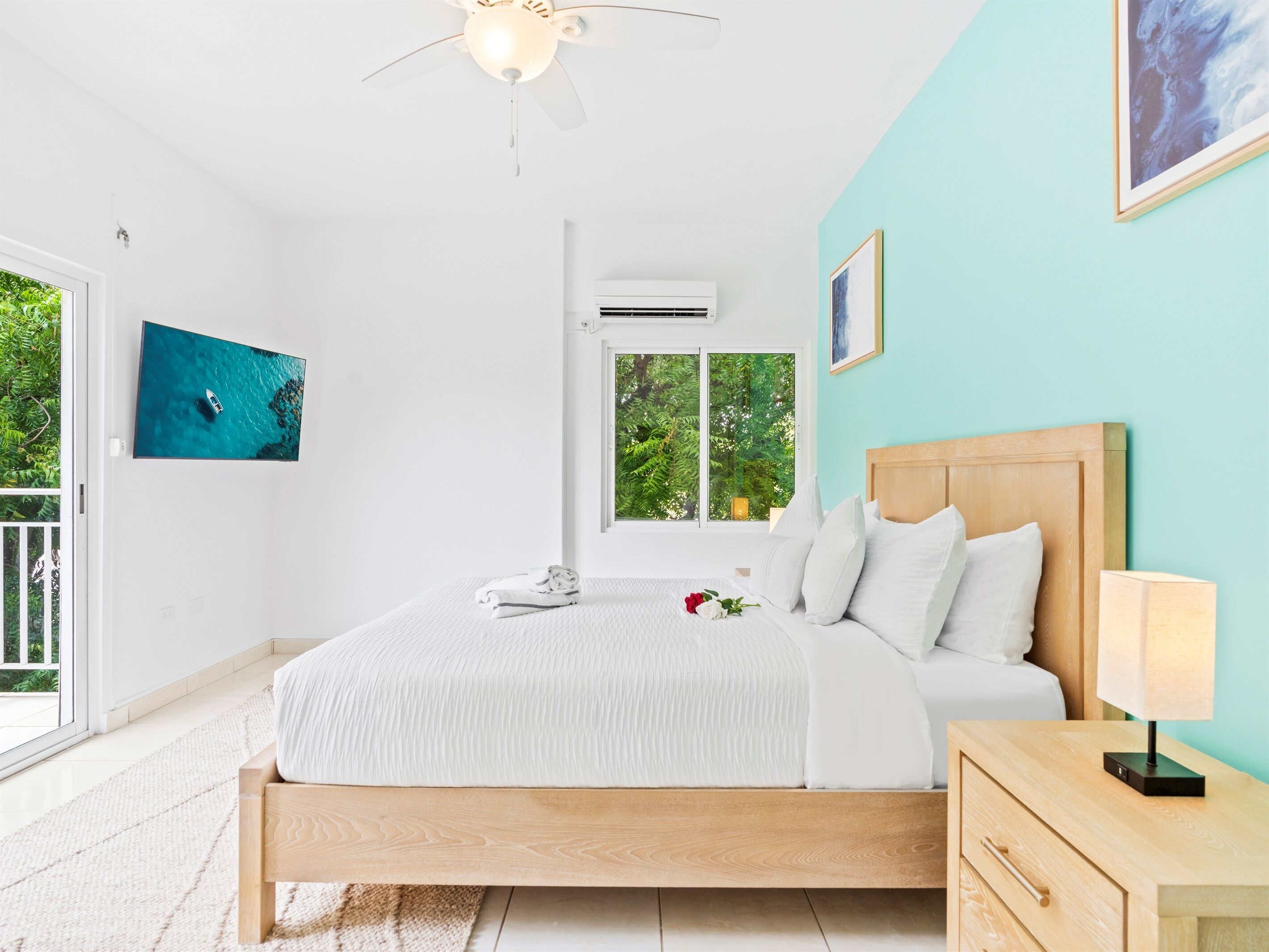 2 chambres, fer et planche à repasser, lit parapluie, Wi-Fi gratuit