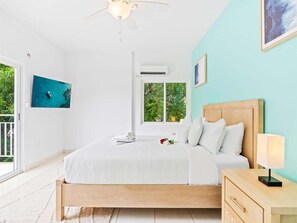 2 bedrooms, iron/ironing board, travel crib, free WiFi - 2BR Maho Oasis | Walk to Beaches & Nightlife! (Simpson Bay)