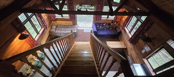 3 minutes to Hanmer Springs thermal pools! Family Cabin in the Hanmer Forest!