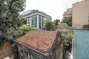 Estúdio luxo, vista para a cidade | Individualmente decorados, individualmente mobiliados, escrivaninha