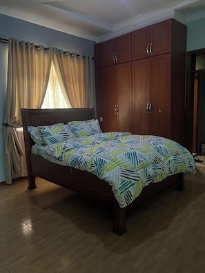4 chambres, fer et planche Ă repasser, Wi-Fi gratuit, draps fournis