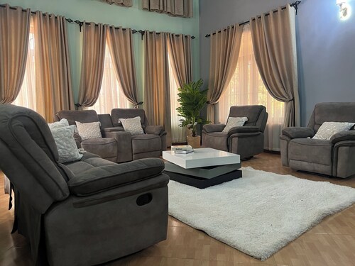 Tranquil 4-bedroom villa in Arusha