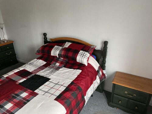 Spacious 4 ½ on the first floor that is sure to please you.