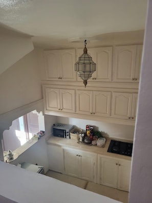 Microwave, stovetop - Riad private pool for 6 people (Marrakesh)