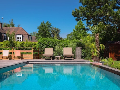 Villa Los Cuatro im Herzen von Le Touquet mit Pool, Fahrrädern, Billard und Haustiere erlaubt