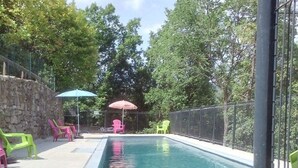 Pool - Chalet with Terrace for 4 People in Ribes (Ribes)