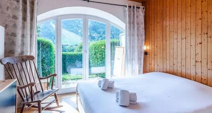 Charming apartment in Morzine with balcony, pets allowed